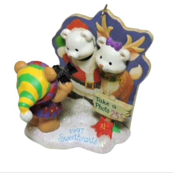 Vintage Christmas Tree Ornament Bears Posing For Photos 1997 Sweethearts Cameras - Picture 2 of 5